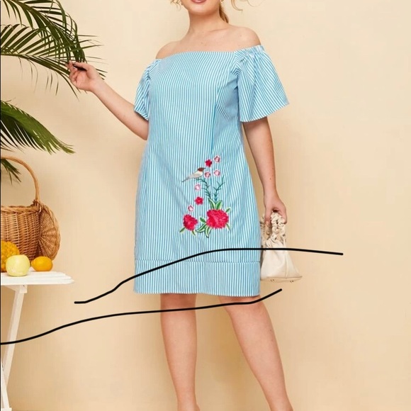 Dress - Picture 5 of 5